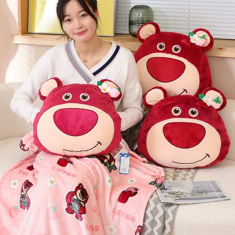 Cute Lotus Themed Pillow+Blanket Set